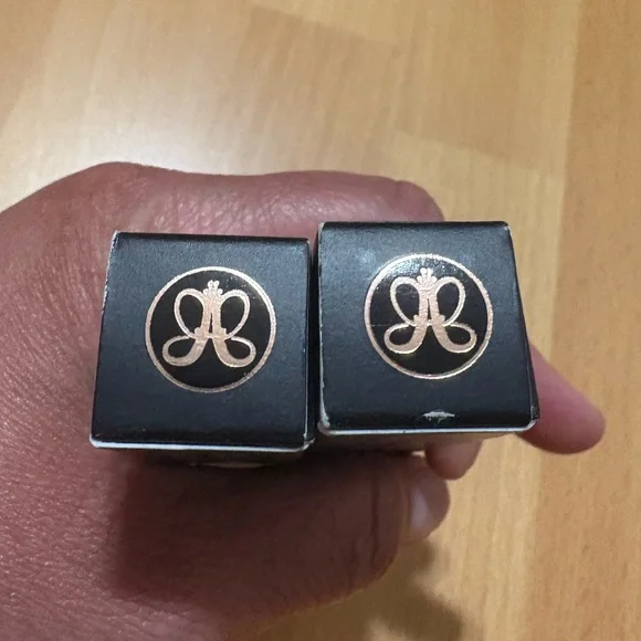 Anastasia Beverly Hills Lip Gloss HONEY KISS
BUTTERSCOTCH Brand New Never Used. - Picture 5 of 12